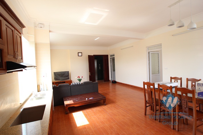 Brand new apartment for rent in Doi Can st, Ba Dinh district , Ha Noi